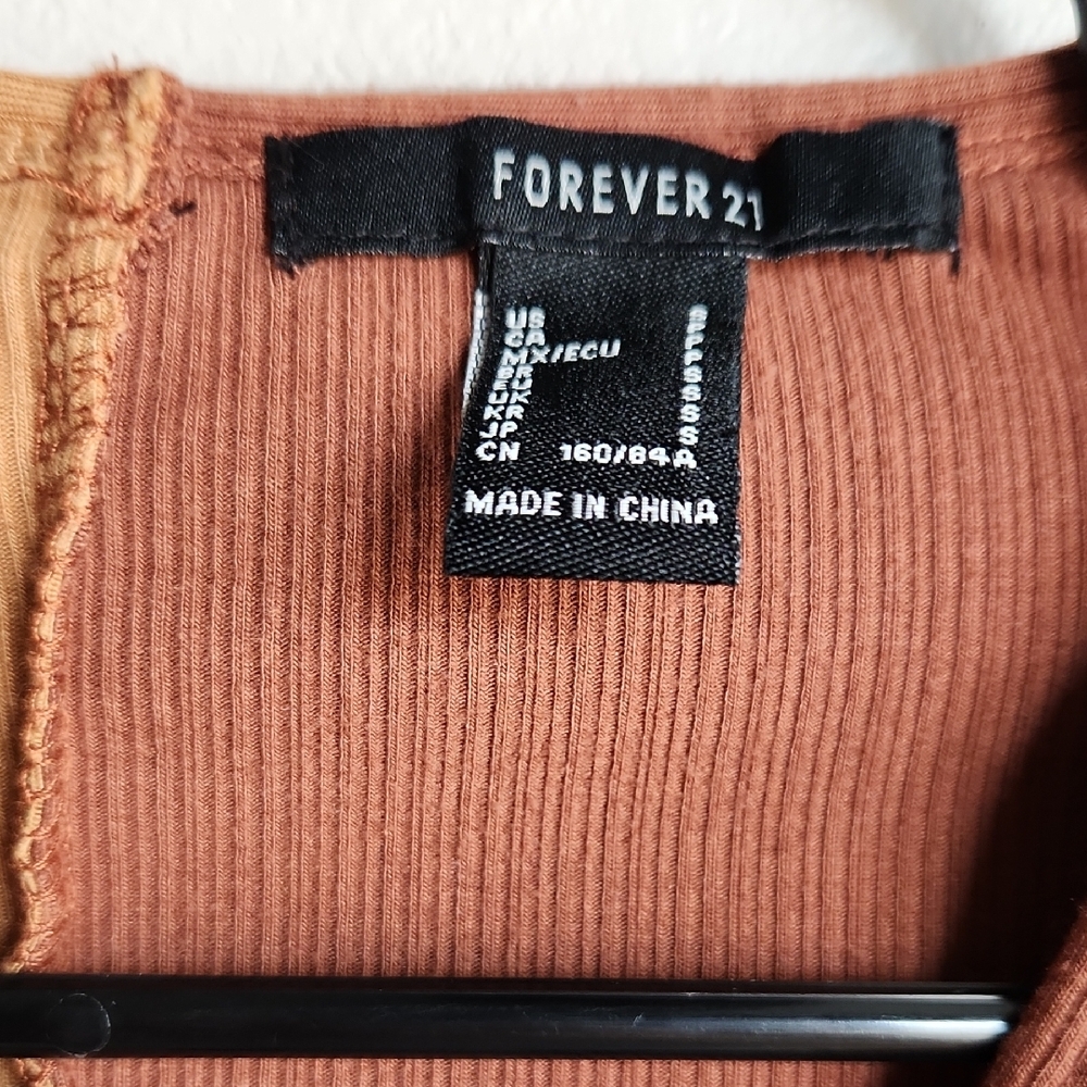 Forever 21 Brown and Tan Button-Down Shirt - Picture 2 of 4